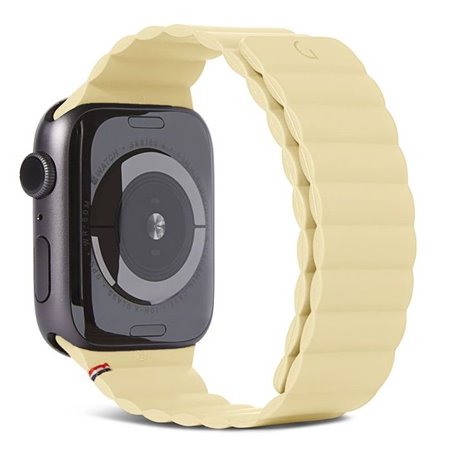 [D23AWS45TSL3SSN] Decoded Silicone Magnetic Traction Strap for Apple Watch 44mm/45mm/46mm/49mm - Sweet Corn